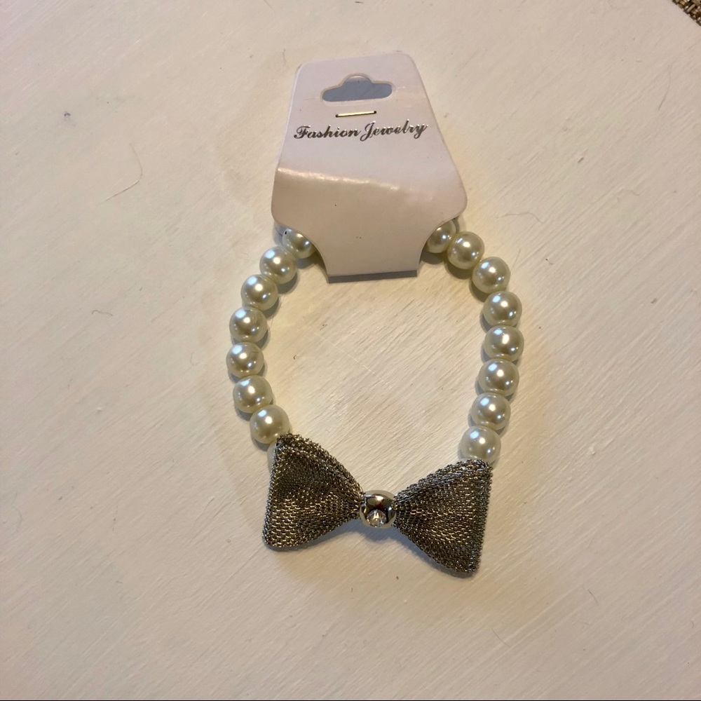 Pearl Bracelet